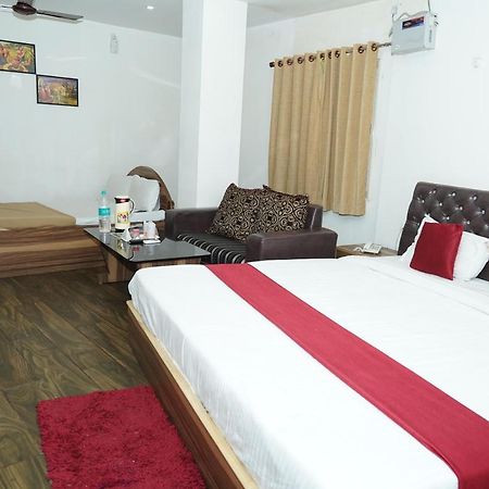 Hotel Aastha Rourkela Exterior foto