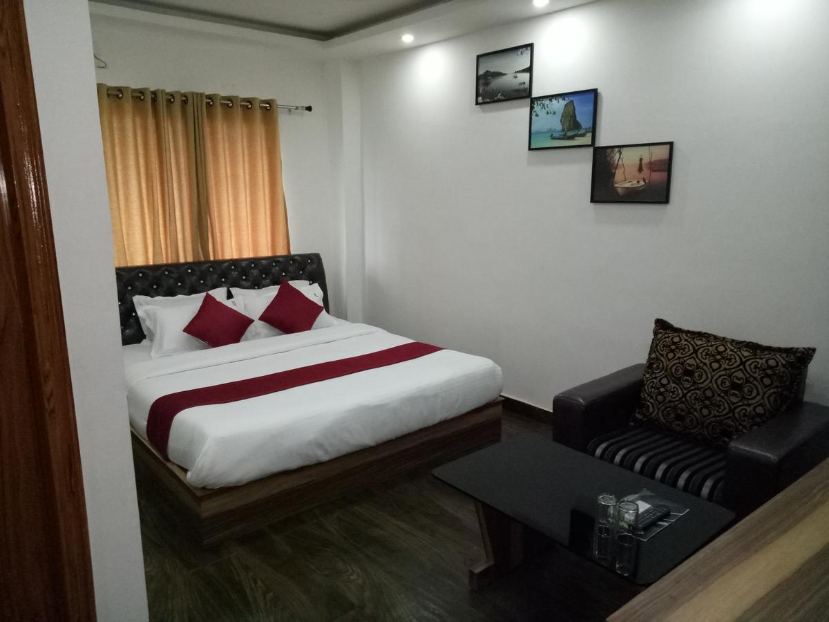 Hotel Aastha Rourkela Exterior foto